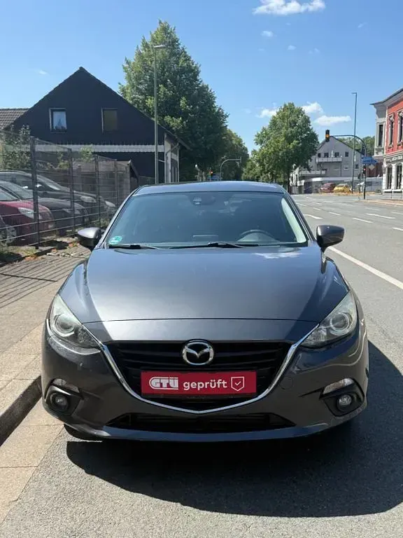 Gebraucht Mazda 3 Center-Line 150 PS (110 kW) 2015 Grau Limousine