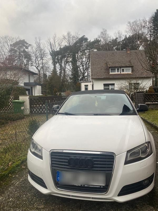 Weiß Gebraucht 2010 Audi A3 Cabriolet Cabrio | 6.700 € (Fairer Preis) - Bild 1/4