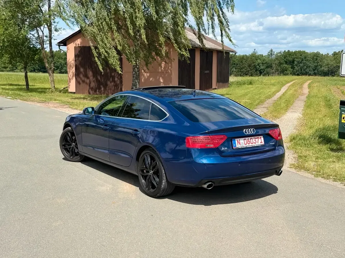 Gebraucht Audi A5 S-Line 245 PS (180 kW) 2014 Blau Coupé