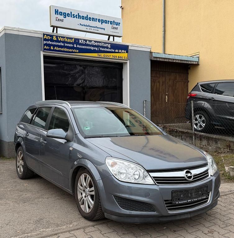 Gebraucht Opel Astra Edition 90 PS (66 kW) 2007 Grau Limousine