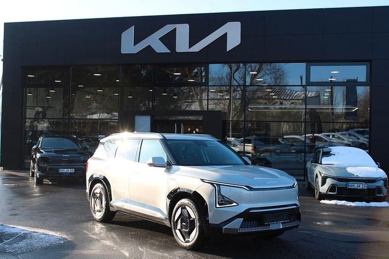 Neu Kia EV5 Earth 160 kW (218 PS) 2026 Silber SUV