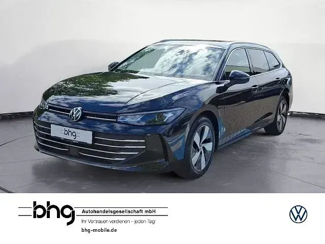 Gebraucht VW Passat Business 150 PS (110 kW) 2025 Kombi