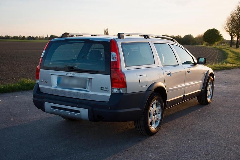 Gebraucht Volvo XC70 Summum 185 PS (136 kW) 2006 Grau Kombi