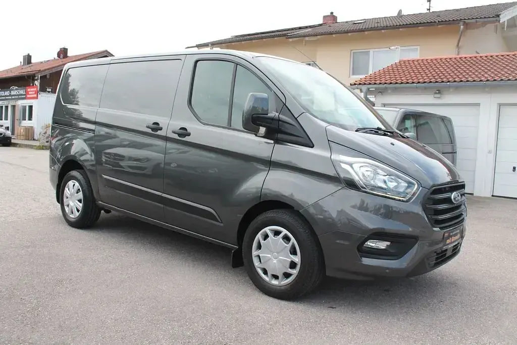 Gebraucht Ford Transit 131 PS (96 kW) 2019 Grau Van / Kleinbus