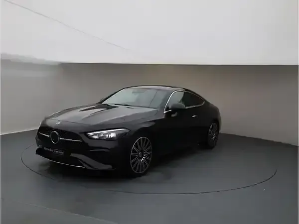 Gebraucht Mercedes CLE200 204 PS (150 kW) 2024 Metalliclack obsidianschwarz Coupé
