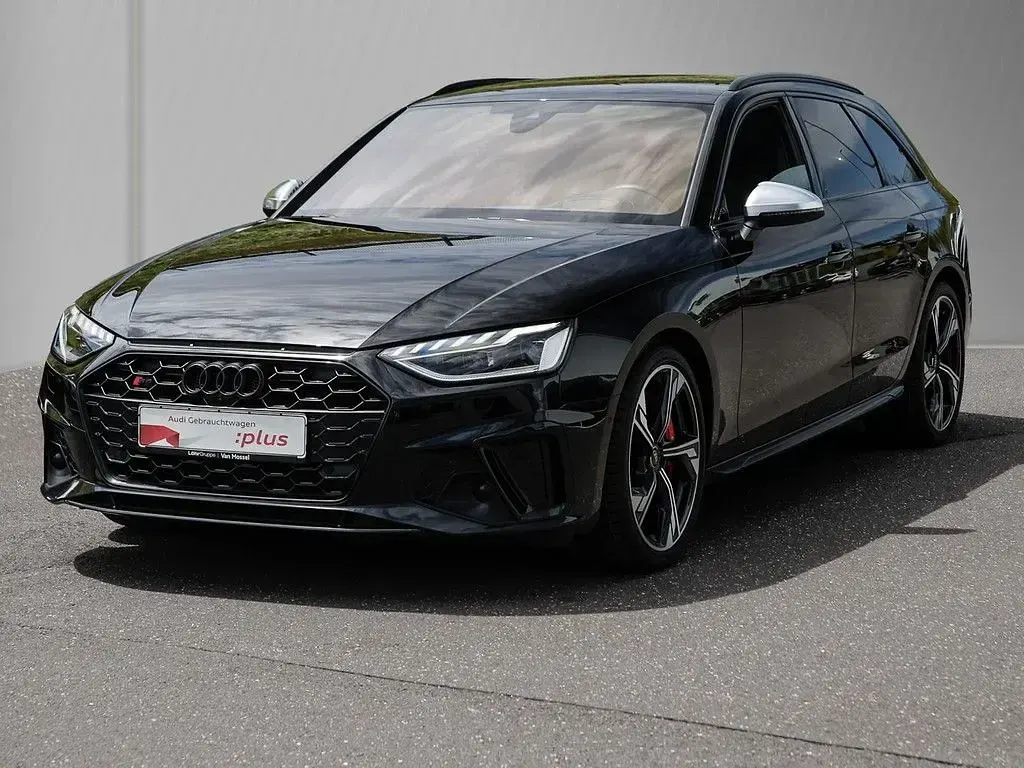 Gebraucht Audi S4 Sport 341 PS (250 kW) 2023 Mythosschwarz metallic Kombi