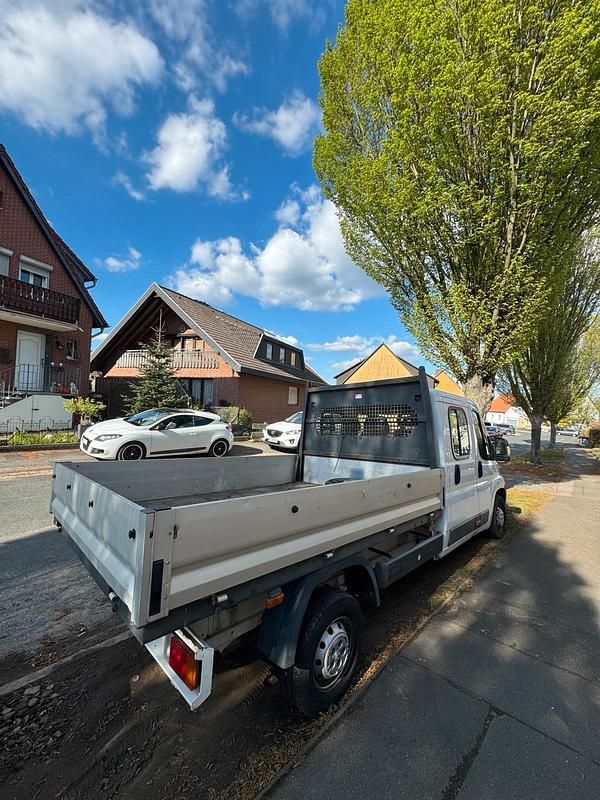 Gebraucht Peugeot Boxer Avantage 131 PS (96 kW) 2012 Weiß Van