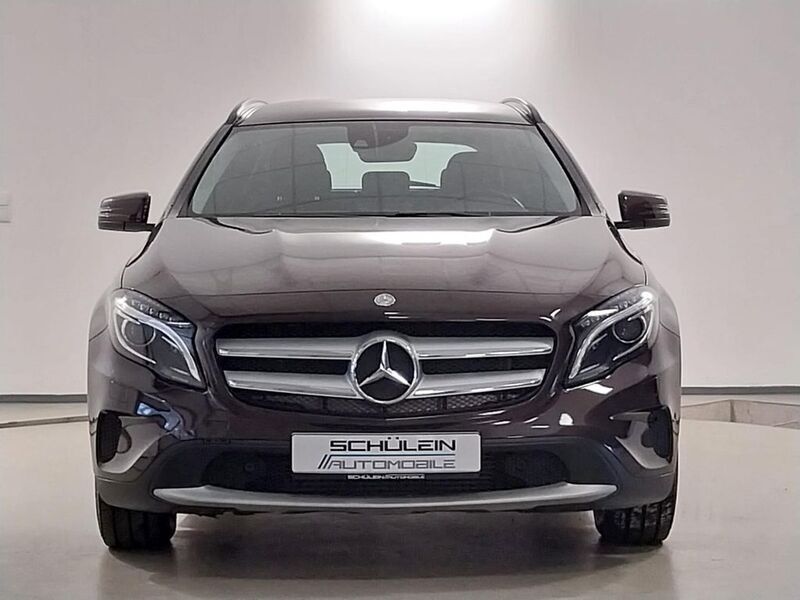 Gebraucht Mercedes GLA220 170 PS (125 kW) 2014 Braun SUV
