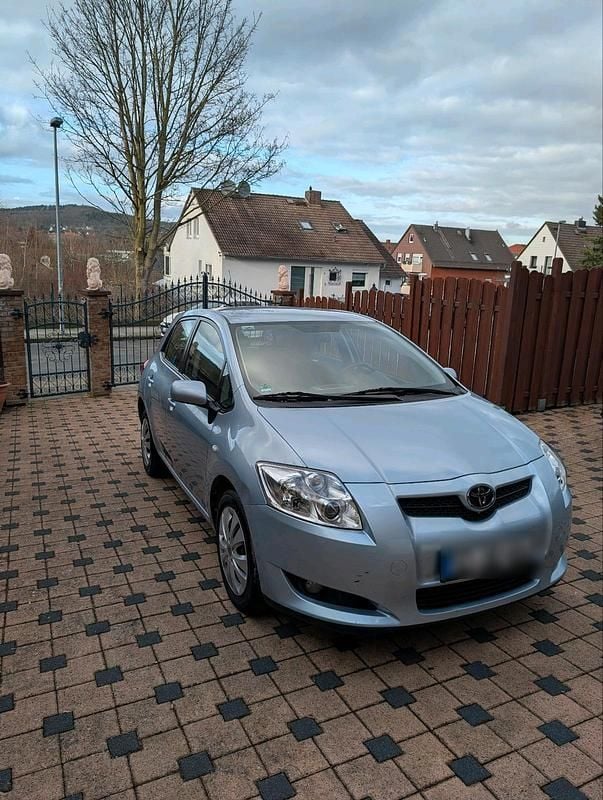 Gebraucht Toyota Auris 124 PS (91 kW) 2007 Blau Kleinwagen