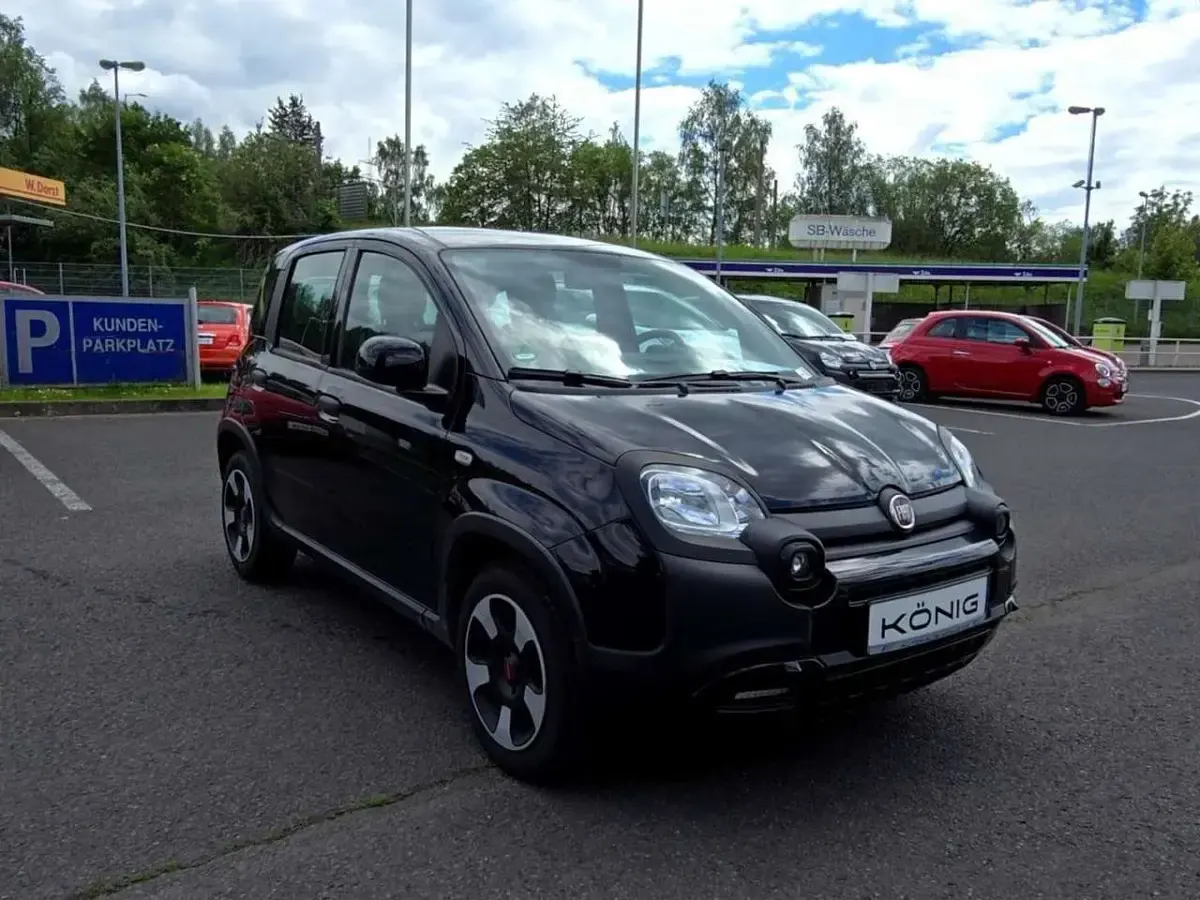 Gebraucht Fiat Panda 69 PS (50 kW) 2023 Schwarz Kleinwagen