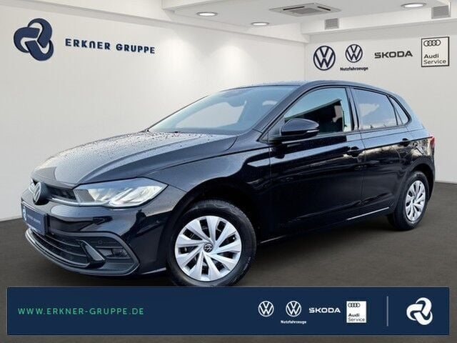 Deep black perleffekt Gebraucht 2025 VW Polo Life Limousine | 23.400 € (Fairer Preis) - Bild 1/4
