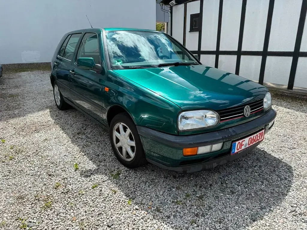 Gebraucht VW Golf III 75 PS (55 kW) 1995 Grün Limousine