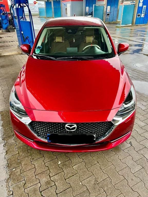 Gebraucht Mazda 2 Exclusive-Line 90 PS (66 kW) 2021 Rot Limousine
