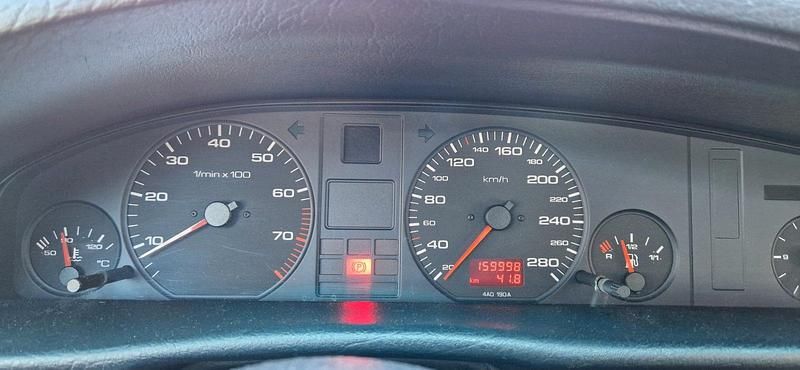 Brugt Audi A6 S-Line 150 HK (110 kW) 1994 Sølv Sedan