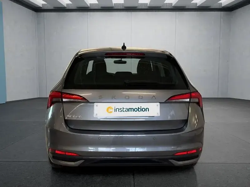 Gebraucht Skoda Scala 116 PS (85 kW) 2024 Grau Kleinwagen