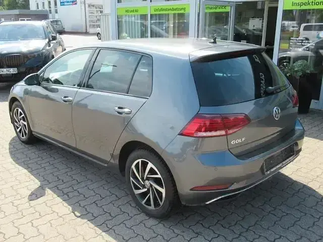 Gebraucht VW Golf VII Join 116 PS (85 kW) 2019 Andere Limousine