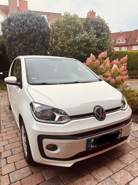 Weiß Gebraucht 2017 VW up! high up! Kleinwagen | 6.490 € (Fairer Preis) - Bild 1/4