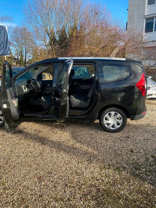 Gebraucht Dacia Lodgy 116 PS (85 kW) 2016 Schwarz Van / Kleinbus