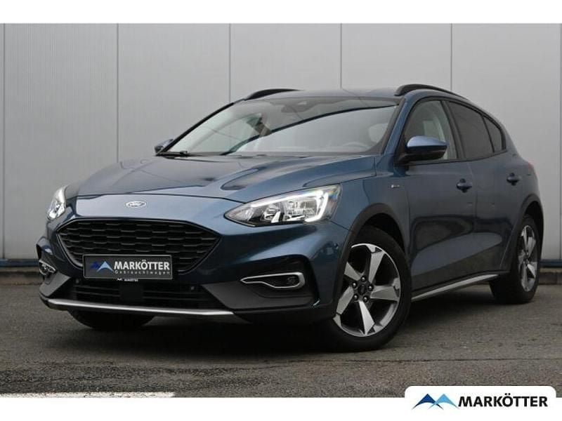 Gebraucht Ford Focus Active 125 PS (91 kW) 2022 Blau Kombi