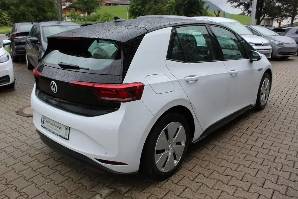 Gebraucht VW ID.3 Pro 106 kW (145 PS) 2022 Weiß Kleinwagen