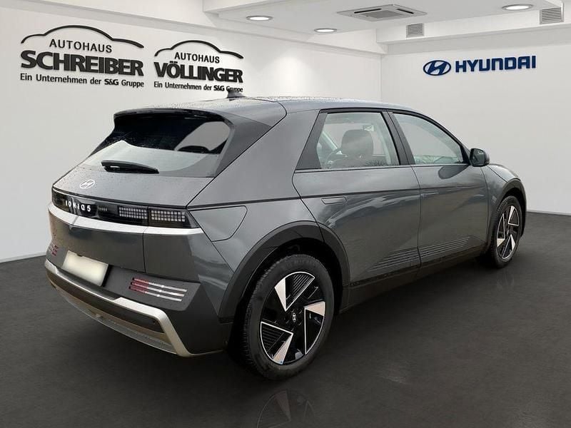Neu Hyundai Ioniq 5 Basis 125 kW (170 PS) 2025 Grau SUV
