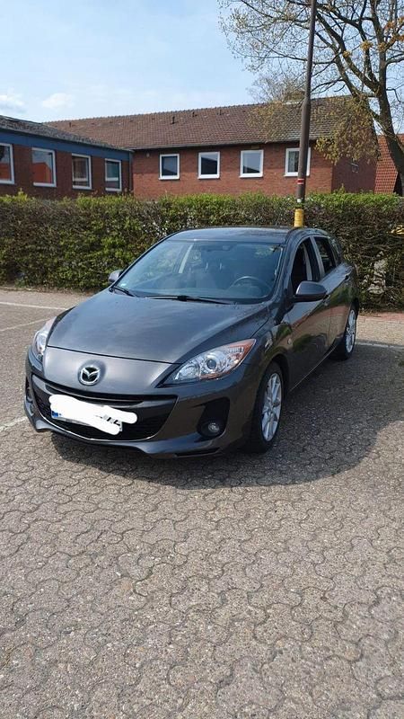 Gebraucht Mazda 3 Edition 105 PS (77 kW) 2012 Grau Limousine