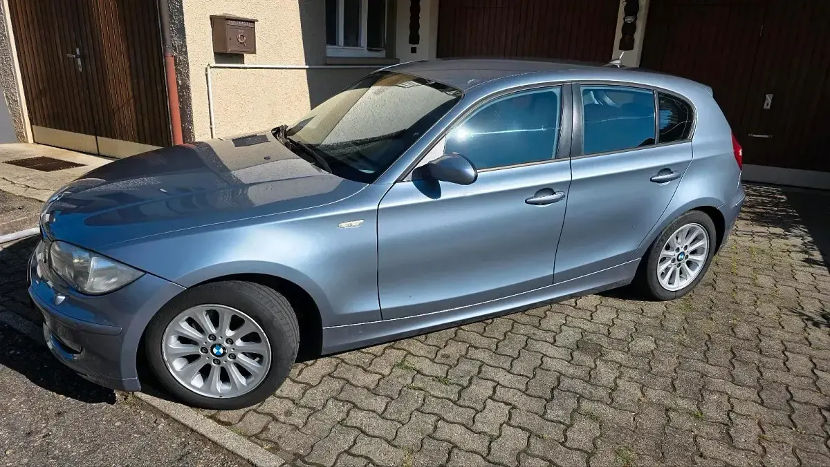 Gebraucht BMW 120 177 PS (130 kW) 2007 Blau Kleinwagen