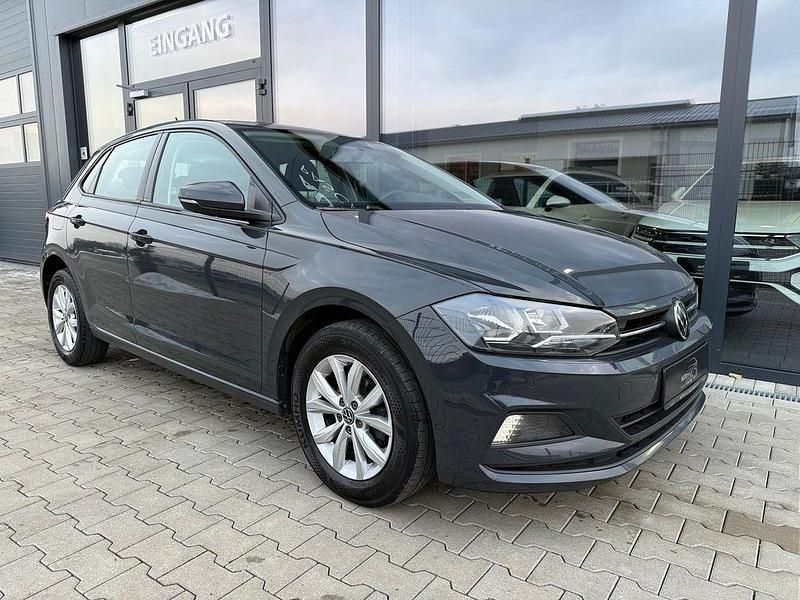 Gebraucht VW Polo Comfortline 95 PS (69 kW) 2021 Grau Kleinwagen