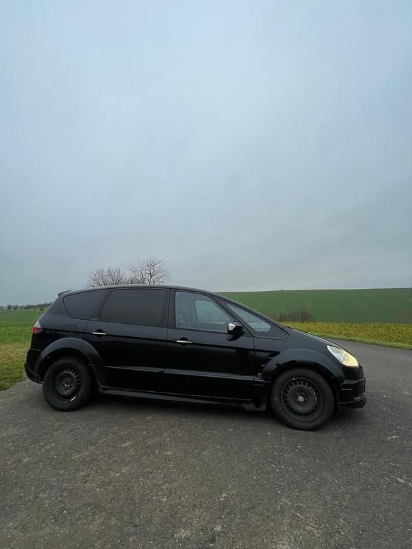 Gebraucht Ford S-MAX Titanium S 175 PS (128 kW) 2010 Schwarz Van / Kleinbus