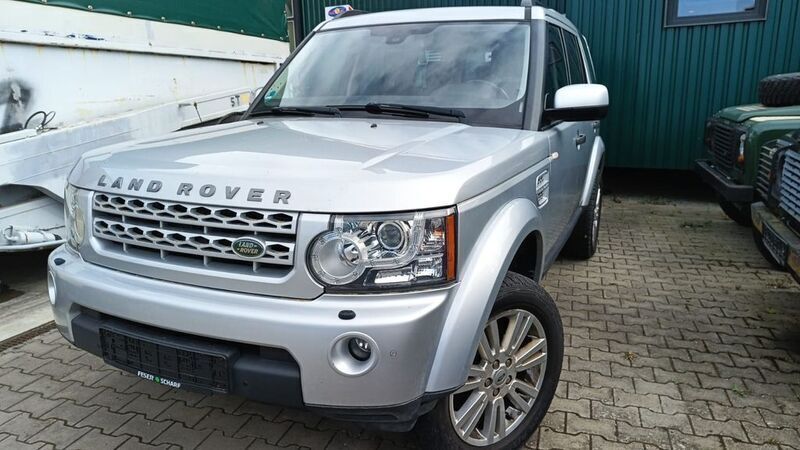 Silber Gebraucht 2012 Land Rover Discovery 4 SE SUV | 21.750 € (Teuer) - Bild 1/4