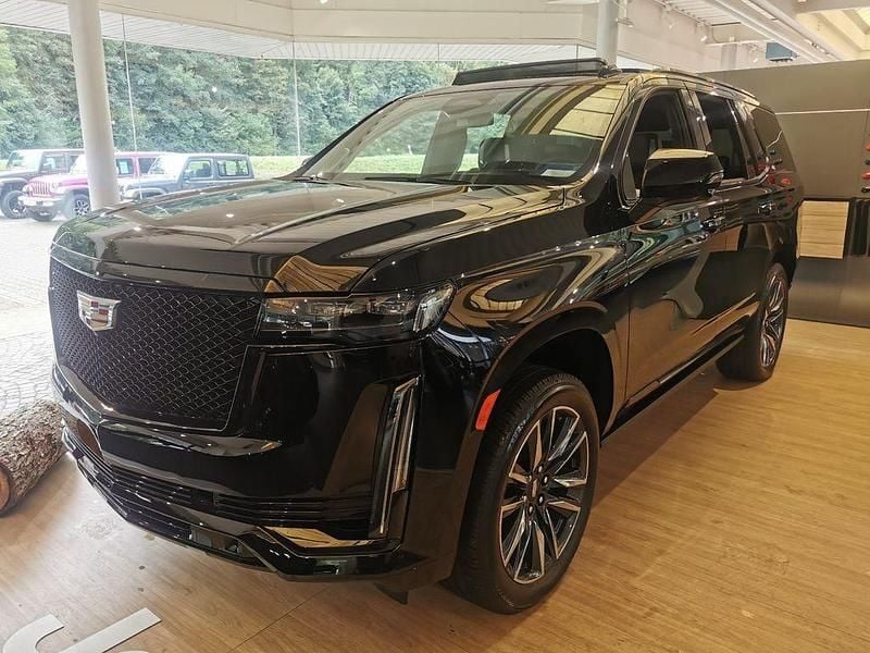 Neu Cadillac Escalade 426 PS (313 kW) 2025 Schwarz SUV