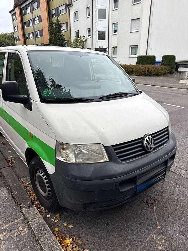 Weiß Gebraucht 2007 VW Shuttle Van / Kleinbus | 9.900 € - Bild 1/4