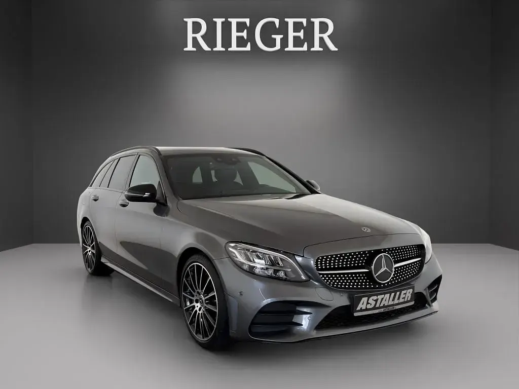 Gebraucht Mercedes C300 AMG line 258 PS (189 kW) 2021 Grau Limousine