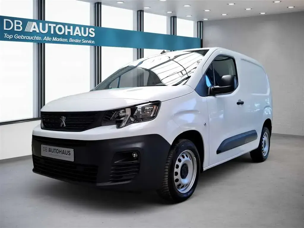 Gebraucht Peugeot Partner Premium 102 PS (75 kW) 2021 Van / Kleinbus