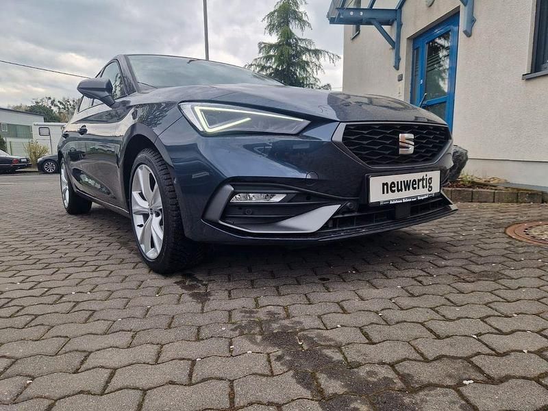 Gebraucht 2025 Seat Leon FR Limousine | 25.999 € (Superpreis) - Bild 1/4