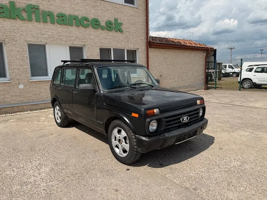 Gebraucht Lada Urban 83 PS (61 kW) 2019 SUV