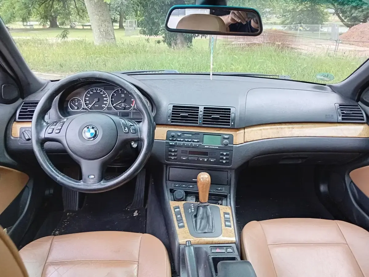 Gebraucht BMW 2002 232 PS (170 kW) 2002 Schwarz Limousine