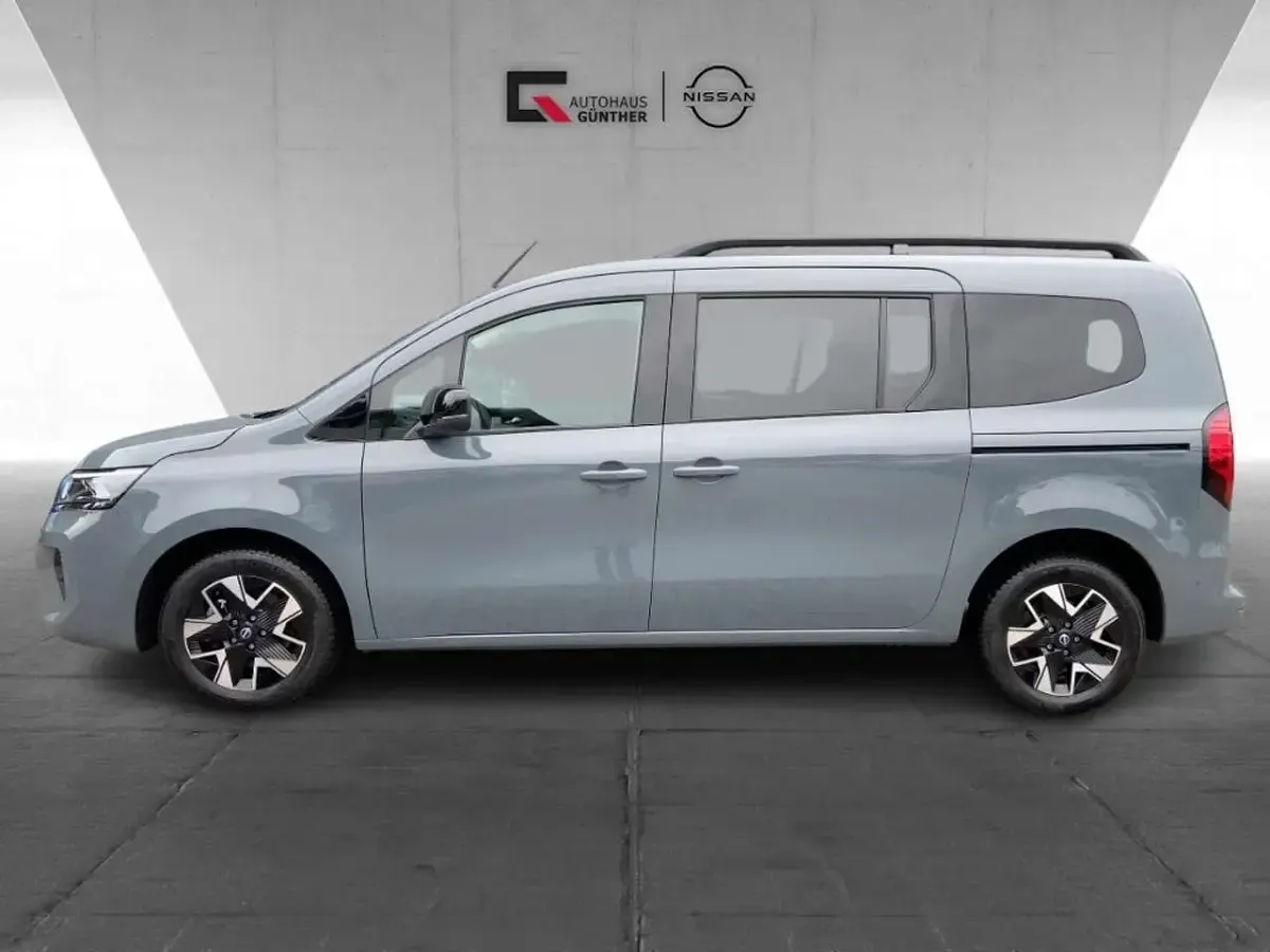 Gebraucht Nissan Townstar 360º 131 PS (96 kW) 2025 Grey urban Kombi