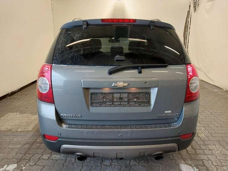 Gebraucht Chevrolet Captiva 163 PS (119 kW) 2013 Grau SUV