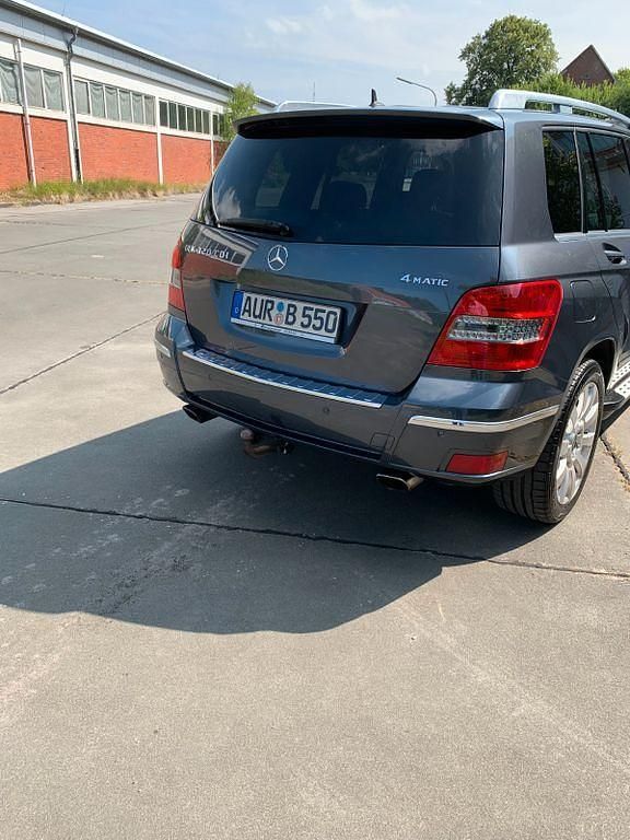 Gebraucht Mercedes GLK320 224 PS (164 kW) 2008 Silber SUV