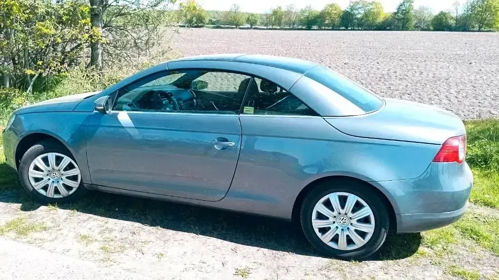 Gebraucht VW Eos 122 PS (89 kW) 2009 Silber Cabrio