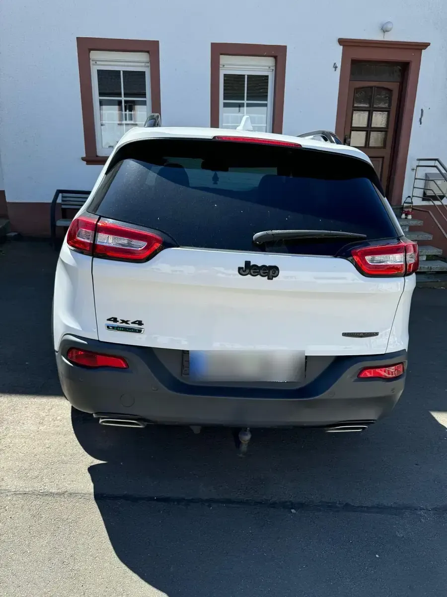 Brugt Jeep Cherokee Limited 200 HK (147 kW) 2016 Hvid SUV