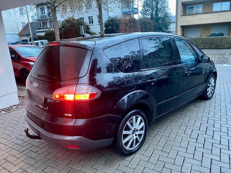 Gebraucht Ford S-MAX S 131 PS (96 kW) 2007 Van / Kleinbus