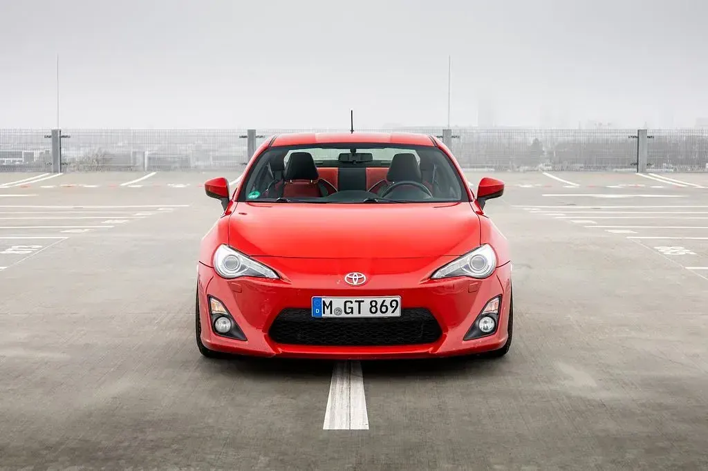 Gebraucht Toyota GT86 GT 200 PS (147 kW) 2012 Rot Coupé
