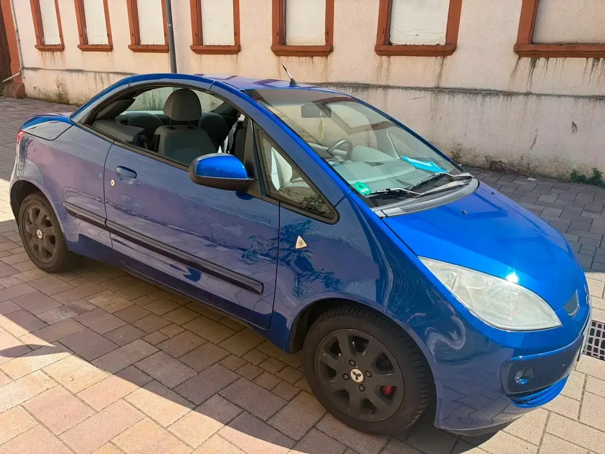 Gebraucht Mitsubishi Colt 109 PS (80 kW) 2006 Blau Cabrio