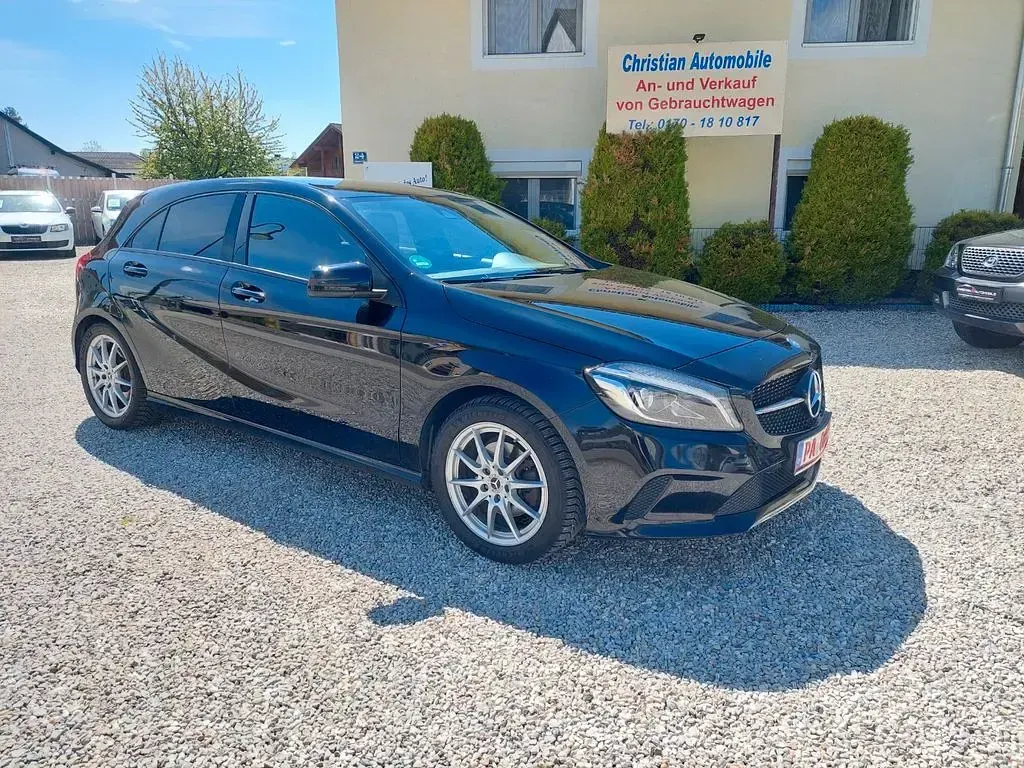Gebraucht Mercedes A220 177 PS (130 kW) 2016 Schwarz Limousine