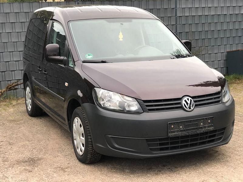 Schwarz Gebraucht 2012 VW Caddy Trendline Van / Kleinbus | 8.999 € (Etwas zu teuer) - Bild 1/4