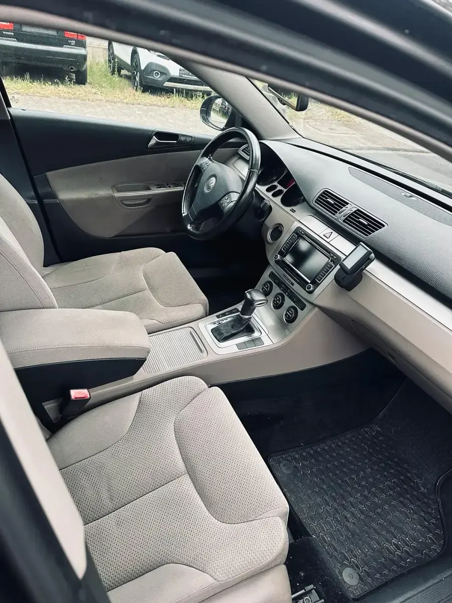 Gebraucht VW Passat 160 PS (117 kW) 2008 Schwarz Kombi