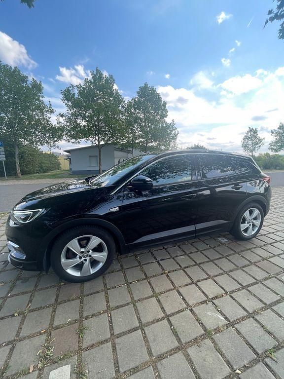 Schwarz Gebraucht 2017 Opel Grandland X Dynamic SUV | 13.800 € (Fairer Preis) - Bild 1/4