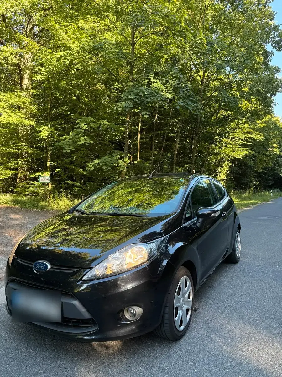 Gebraucht Ford Fiesta 68 PS (50 kW) 2009 Schwarz Kleinwagen